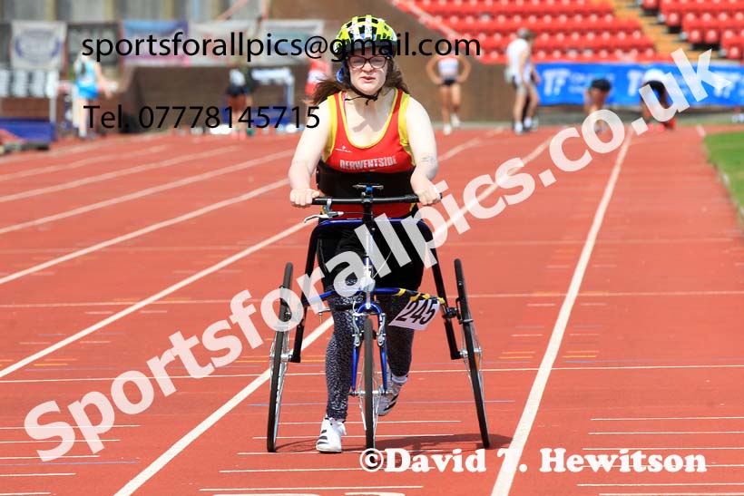 100 metres, 2024 Gateshead Tartan Games.  Photo: David T. Hewitson/Sports for All Pics